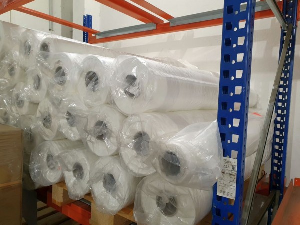 Stoff auf Rolle - für Mund- und Nasenschutzmaske